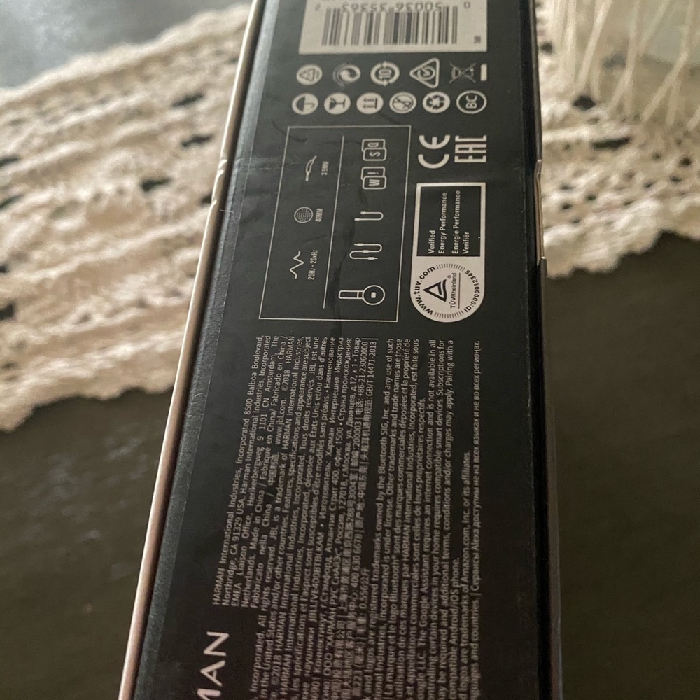 JNL Live 400bt Headset - Picture 4 of 6